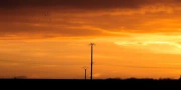 White House's $50 Billion Renewable Energy Infrastructure Plan: Details & Timeline - Cover Image